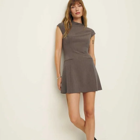 Reformation Vivienne Dress | Cafe - Picture 4 of 6